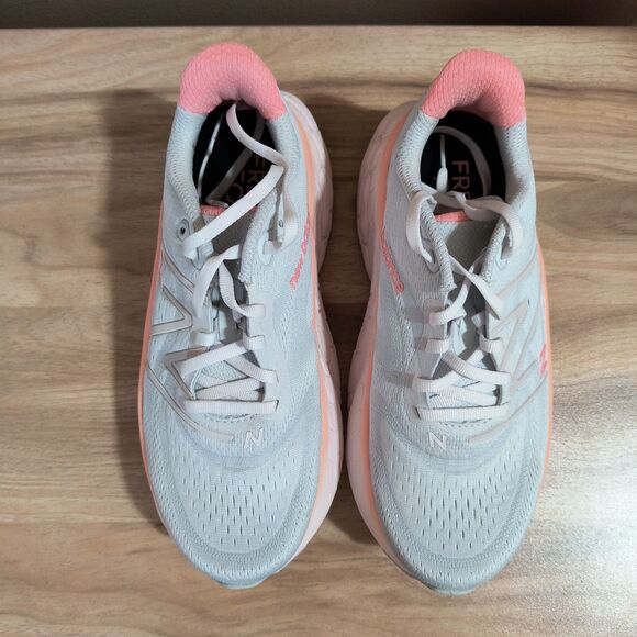 New Balance Fresh Foam X More V4 Running Shoes Women's Gray Size 8D Wide WMORCM4 - Picture 10 of 13